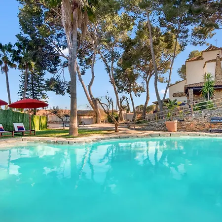 Near Valencia 17pax, Pool, Cinema, Bbq, Kidsroom Villa