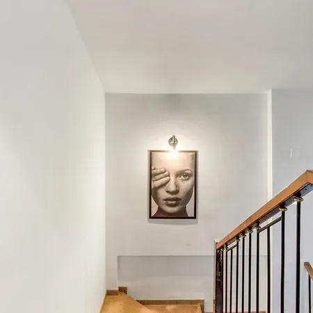 Villa Near Valencia 17pax, Pool, Cinema, Bbq, Kidsroom *