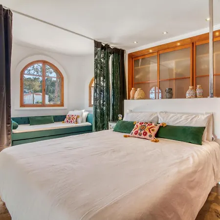 Near Valencia 17pax, Pool, Cinema, Bbq, Kidsroom * Manises